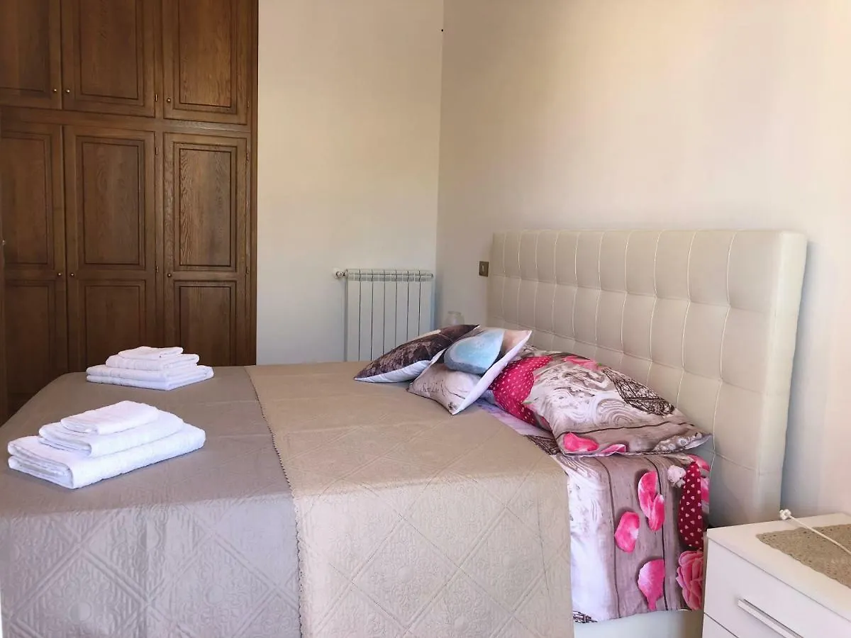 Appartamento In Villa Andreina Orosei Appartement
