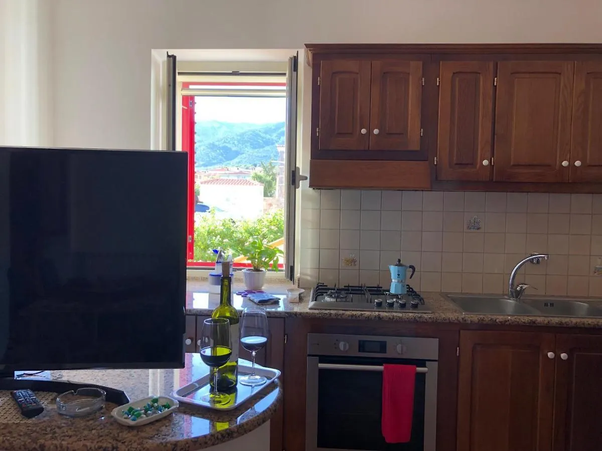Appartamento In Villa Andreina Orosei Apartamento